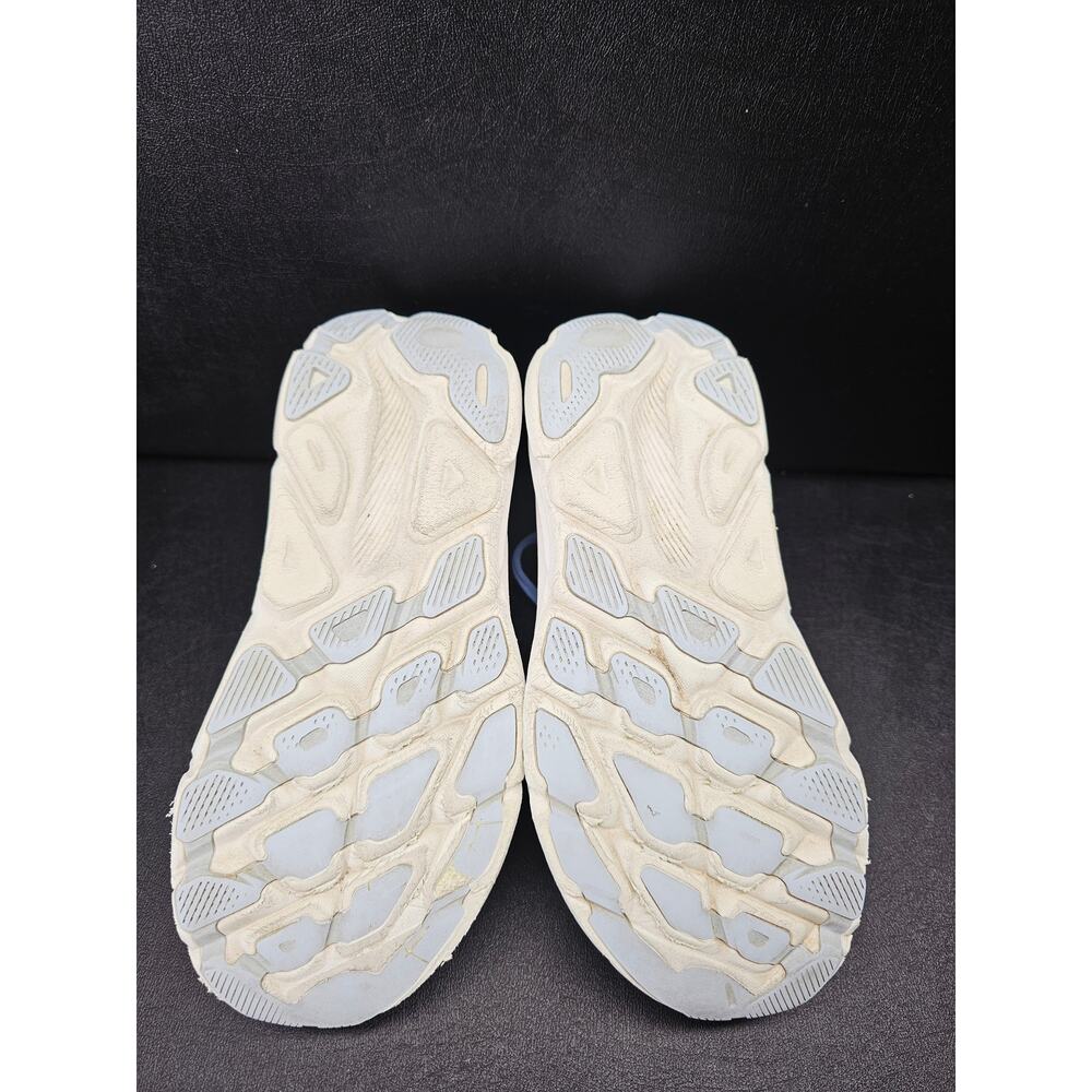 Hoka Women 7.5 Comfy footwear - Picture 7 of 11